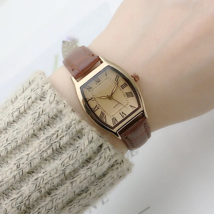Watches for Woman Small Ladies Wristwatches Retro Brown Leather Bracelet Watch Quartz Wristwatches Reloj Mujer Relogio Feminino