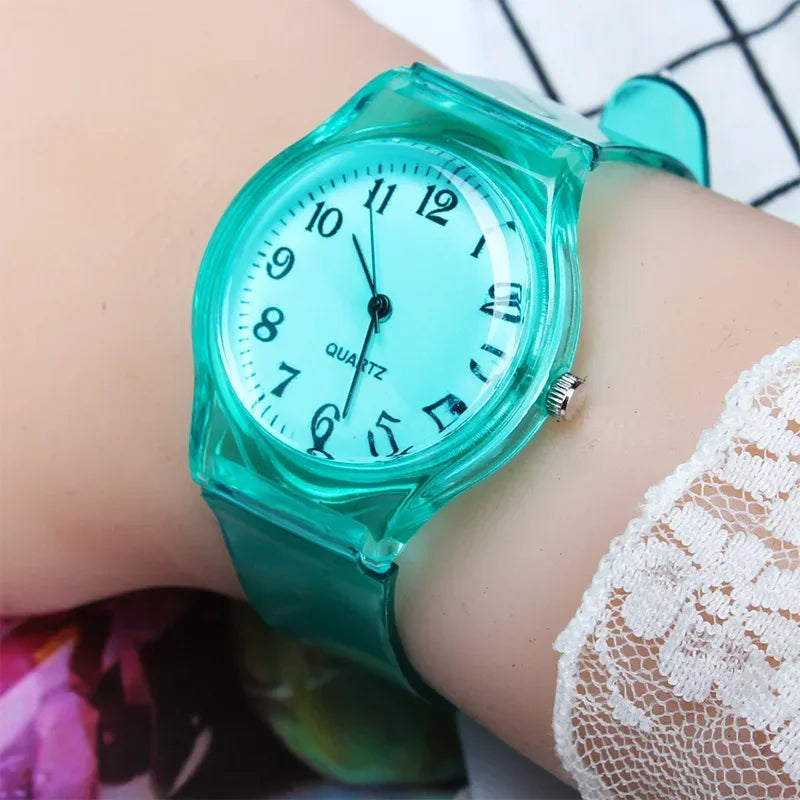 Casual Fashion Women Lady Silicone Jelly Quartz Watch Women Lovely Wristwatch Transparent Summer Candy Color Student Sport Clock