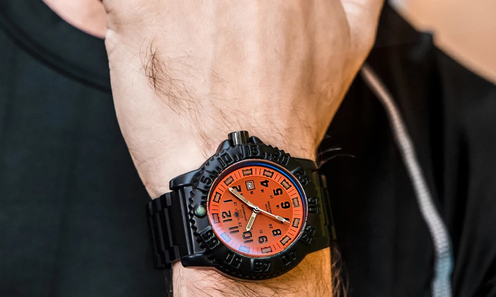 ADDIESDIVE Fashion Orange Dial Quartz Watch Waterproof Super Luminous Wristwatch Stainless Steel Strap Alloy Case Men&